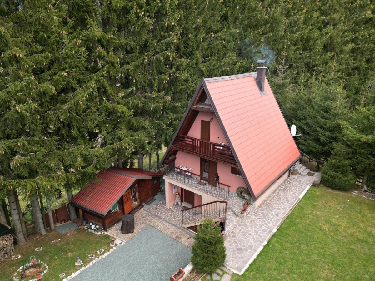 Chalet Calla Mrkopalj Exteriör bild