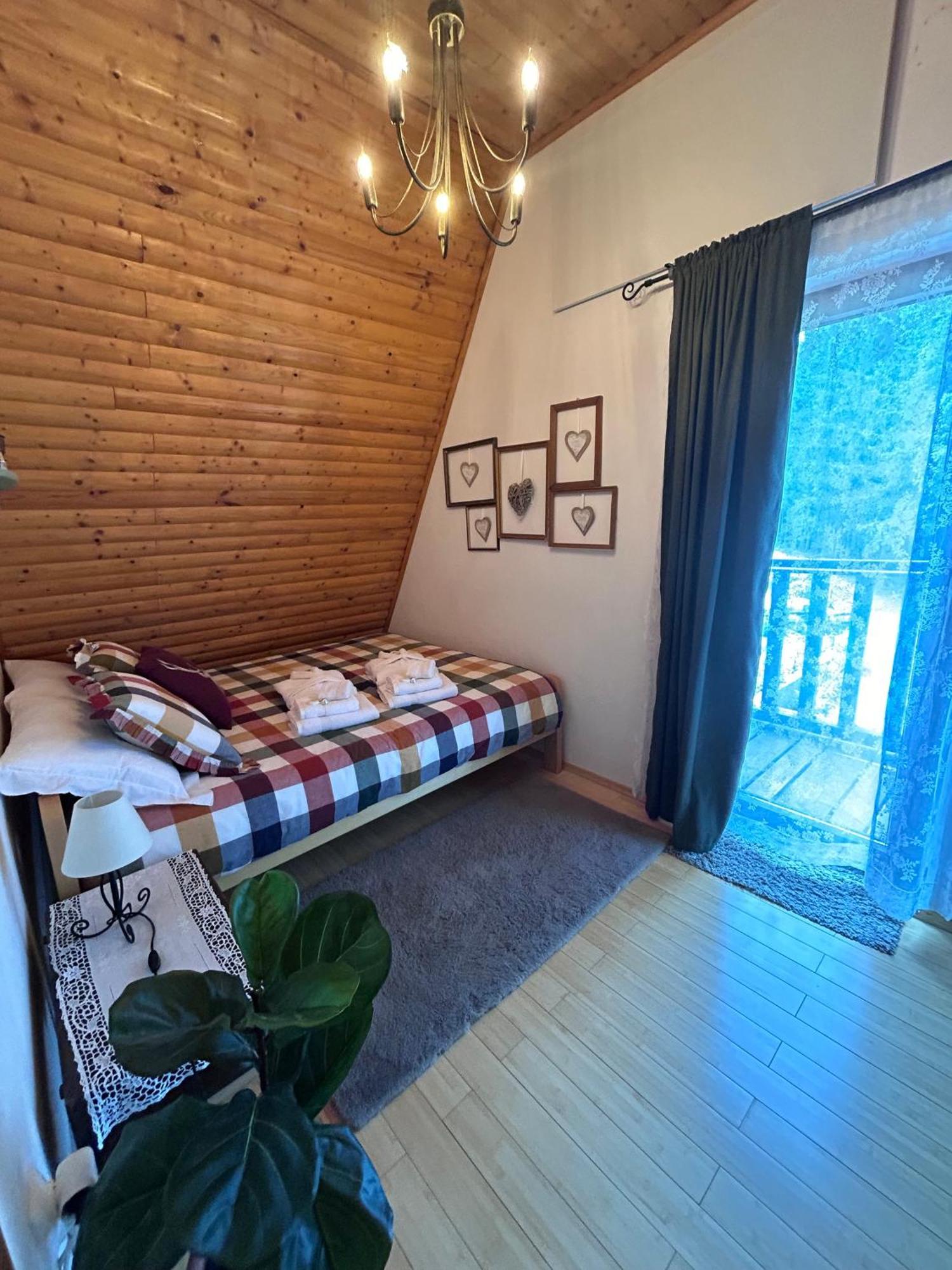 Chalet Calla Mrkopalj Exteriör bild